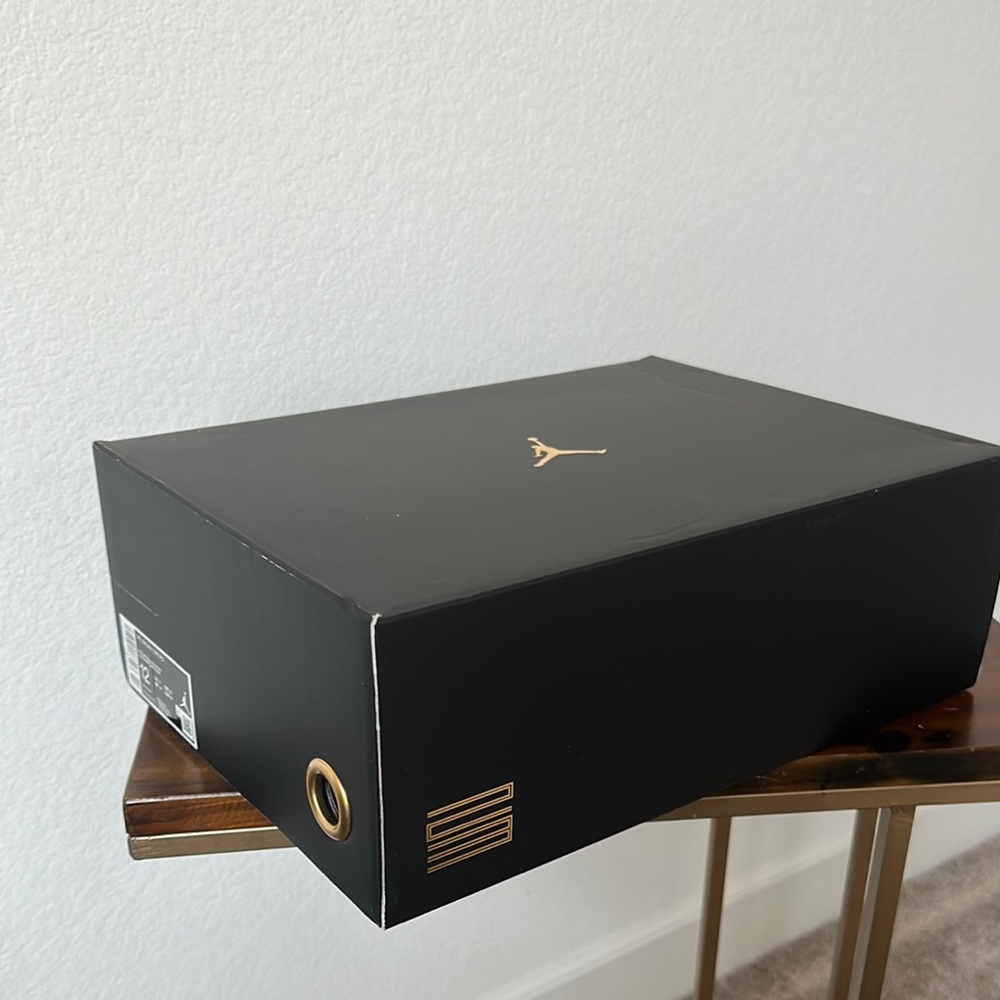 Jordan Air 11 Retro “Gratitude” Box Only